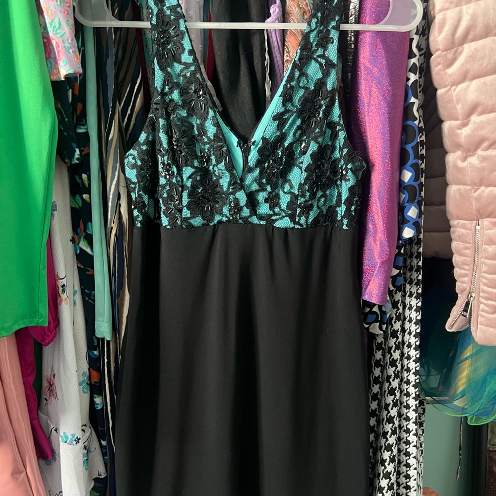 Forever 21 Teal and Black Lace Dress